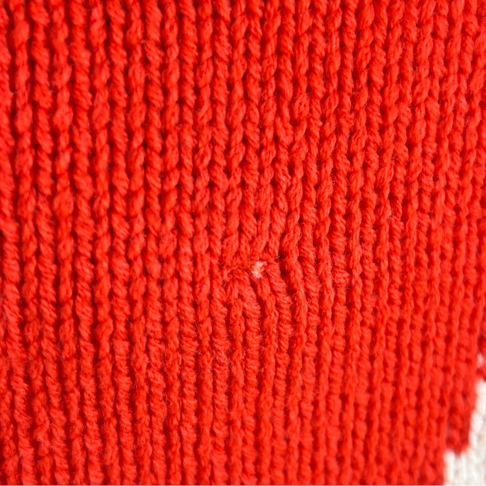XOKR Kerri Rosenthal Women’s S Heart Colorblock V-Neck Knit Sweater Pullover NWT - Picture 10 of 11